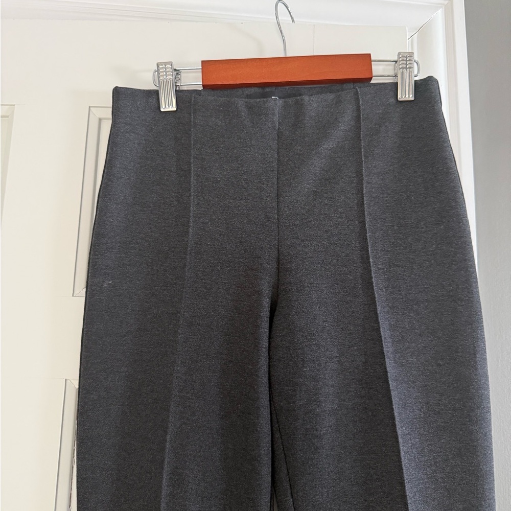 Banana Republic Ponte Pants (NWOT) - Picture 3 of 4